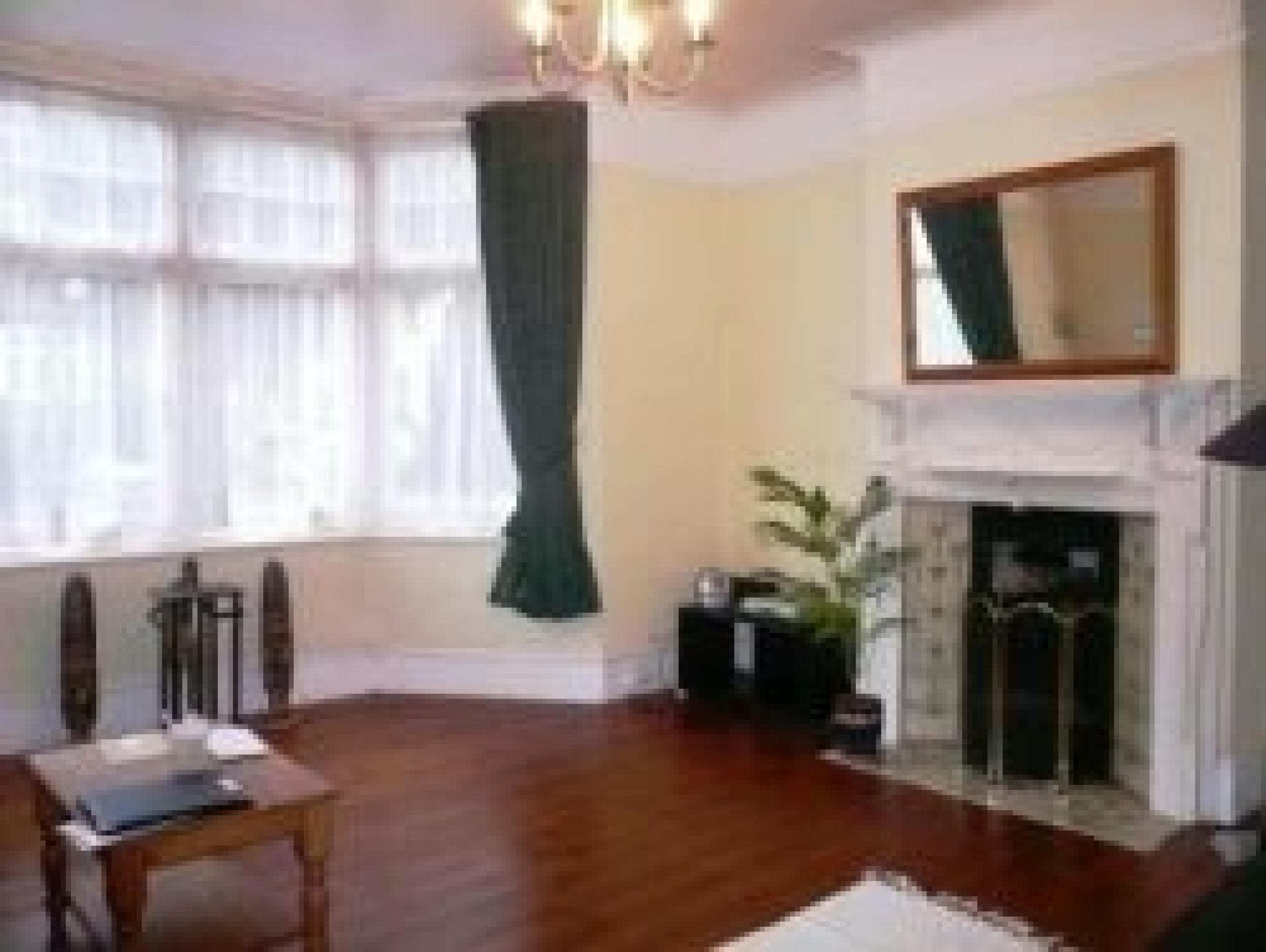 			2 Bedroom, 1 bath, 1 reception Flat			 Stanhope Avenue, FINCHLEY CENTRAL N3